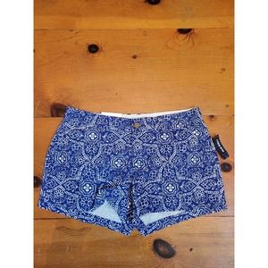 NWT Old Navy Mandela Shorts Womens Size 4